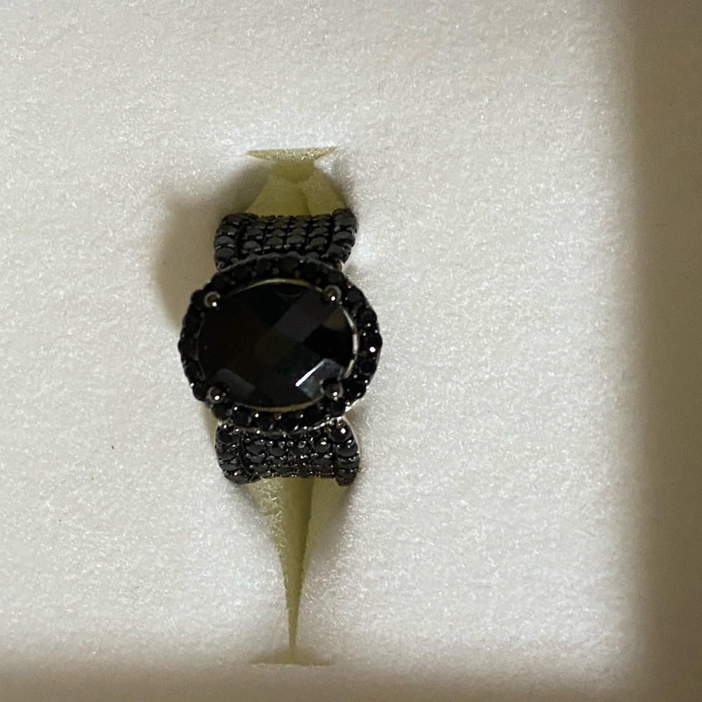 NWOT BLACK SPINEL STERLING RING - Picture 9 of 11